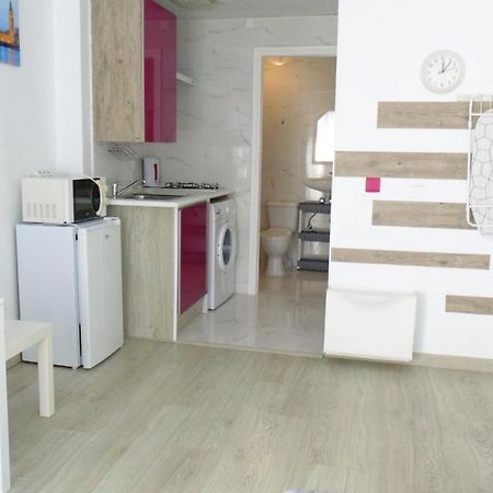 Apartamento En Centro A 150M Del Mar Apolo B Torrevieja Buitenkant foto