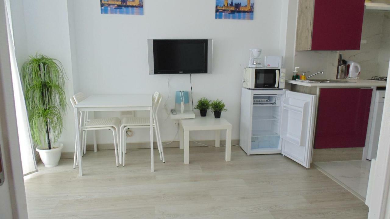 Apartamento En Centro A 150M Del Mar Apolo B Torrevieja Buitenkant foto